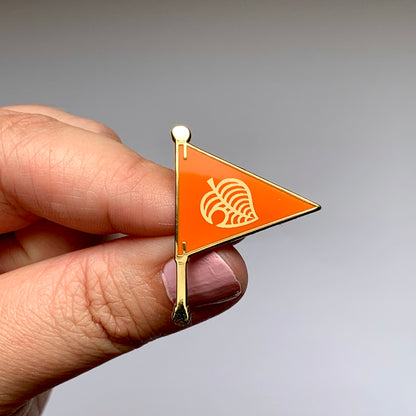 AC Leaf Pennant - Enamel Pin - Tommy's flag from New Horizons