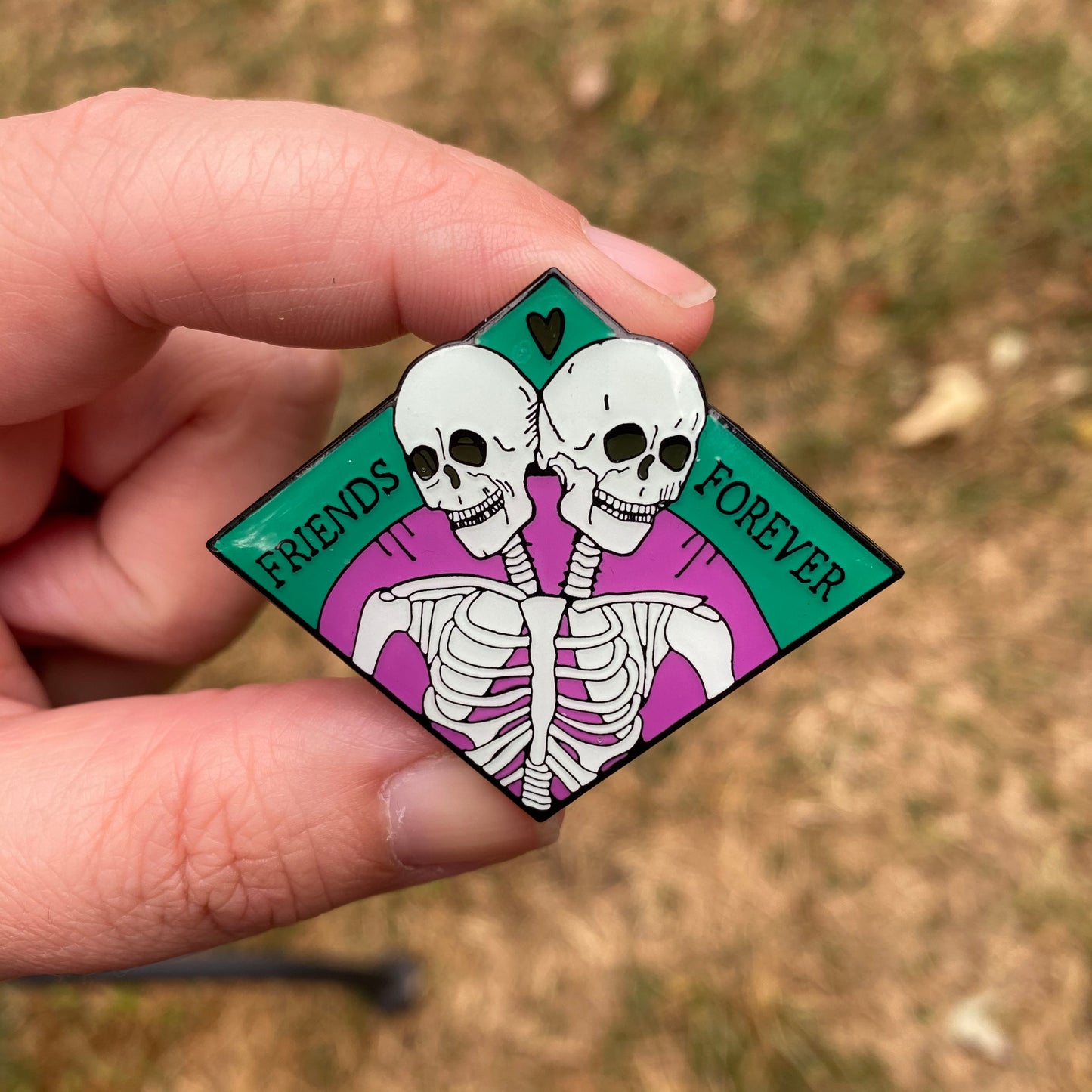 Friends Forever - Party Variant - Spooky Halloween Skeleton Enamel Pin